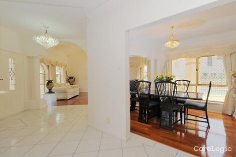 Property photo of 97 Delaney Circuit Carindale QLD 4152