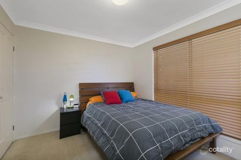 27 Broadwater Tce, Redland Bay, QLD 4165