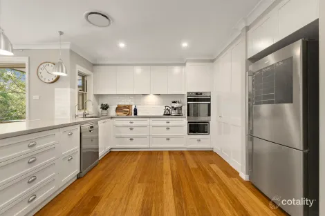 Property photo of 7 Plumridge Close Warners Bay NSW 2282