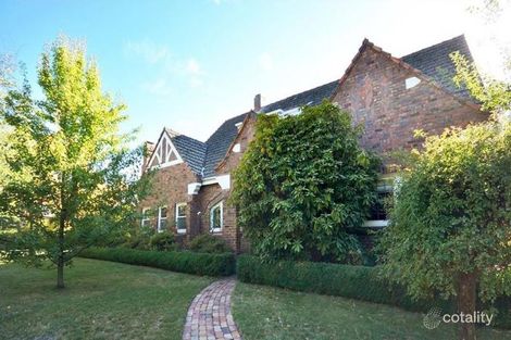 1 Russell St, Newington, VIC 3350