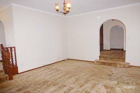Property photo of 15 Bradbury Way Samson WA 6163