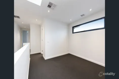 Property photo of 35B Kinlock Avenue Murrumbeena VIC 3163