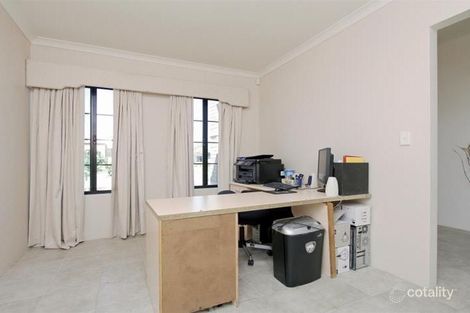 Property photo of 122 Bronzewing Avenue Ellenbrook WA 6069