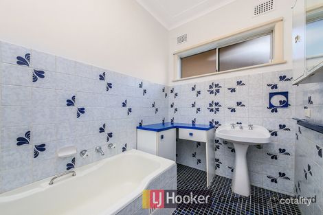 Property photo of 15 Dudley Road Guildford NSW 2161