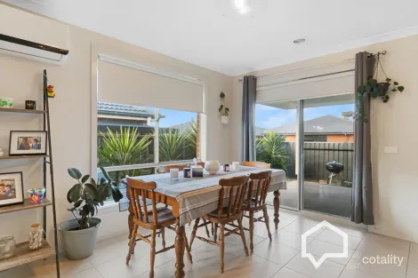Property photo of 23 Aspect Drive Huntly VIC 3551