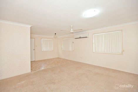 Property photo of 26 Deakin Close Gracemere QLD 4702
