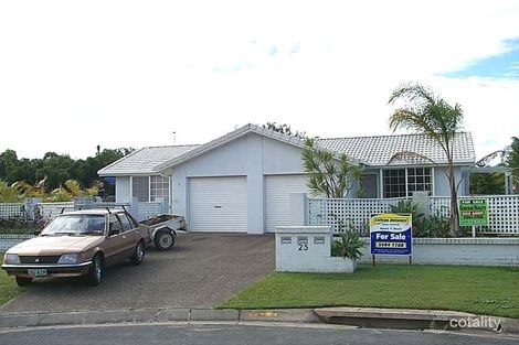 2/25 Coventry Ct, Labrador, QLD 4215