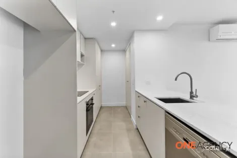 1016/220 Melrose Dr, Phillip, ACT 2606