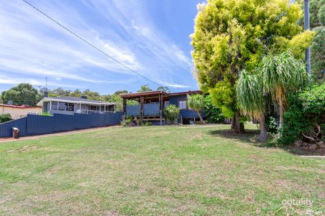 Property photo of 10 Tredale Avenue Mount Richon WA 6112