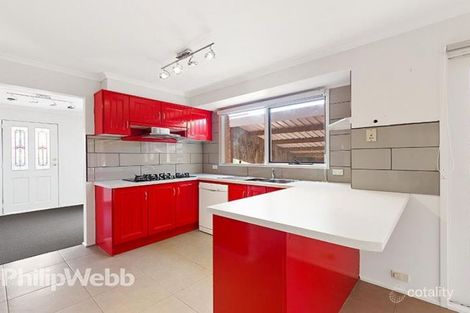 Property photo of 1 Sally Court Warranwood VIC 3134