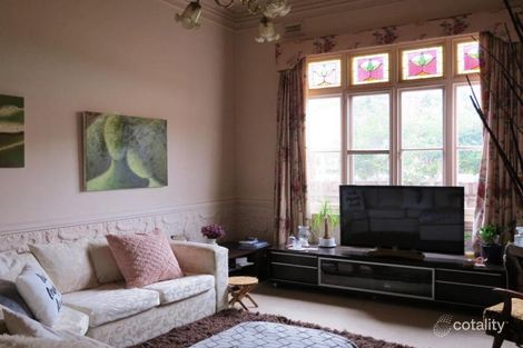 Property photo of 30 Carnarvon Road Caulfield North VIC 3161