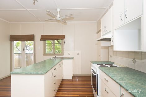Property photo of 496 Oxley Avenue Redcliffe QLD 4020
