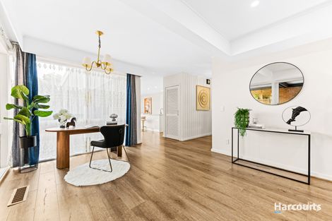 Property photo of 35 Norray Avenue Mount Waverley VIC 3149