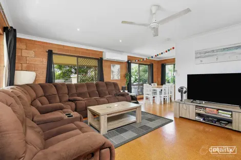 Property photo of 13 Salisbury Street Barlows Hill QLD 4703