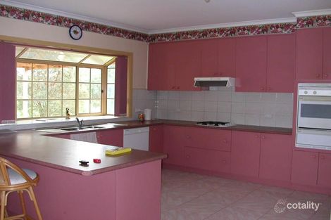 27 Clondara Dr, Rowville, VIC 3178