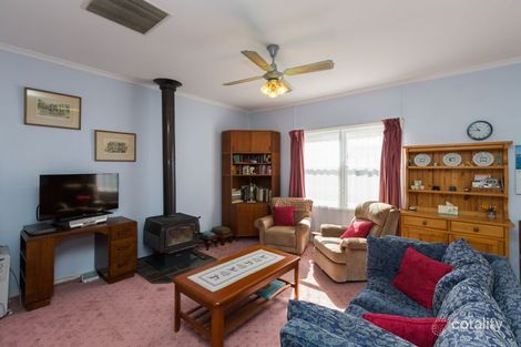 Property photo of 32 Searle Street Horsham VIC 3400