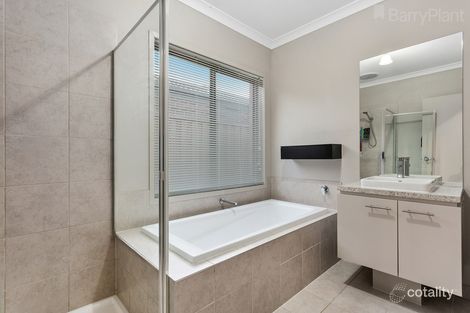 Property photo of 17 Brooklyn Street Officer VIC 3809