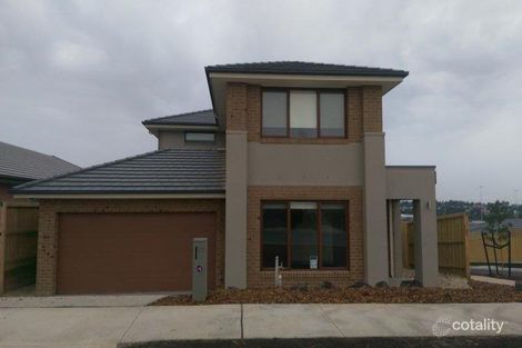 Property photo of 28 Eagle Boulevard Doreen VIC 3754