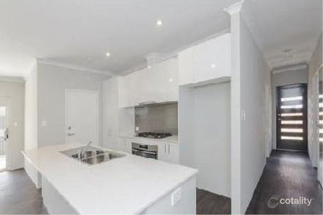 17a Tetworth Cres, Nollamara, WA 6061