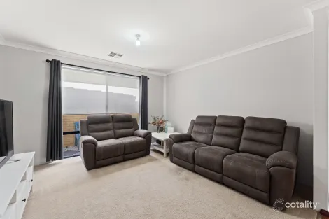 Property photo of 3 Battrass Loop Baldivis WA 6171