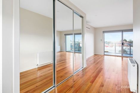 Property photo of 1D Suvla Grove Coburg North VIC 3058