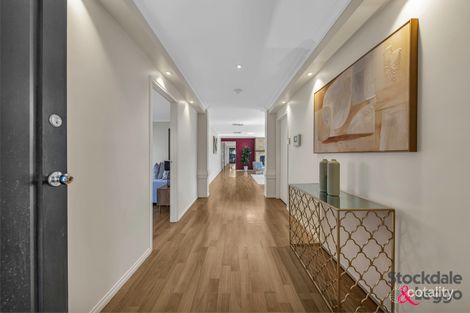Property photo of 79 Jardier Terrace South Morang VIC 3752