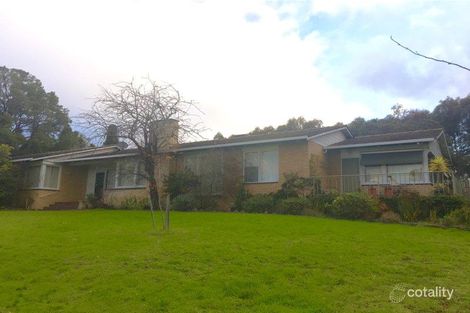 Property photo of 1/301 Roslyn Road Highton VIC 3216