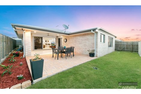 Property photo of 17 Gardenia Circuit Dakabin QLD 4503