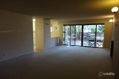 Property photo of 28 Howie Court Belconnen ACT 2617