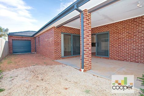 Property photo of 31 Black Knight Way Kurunjang VIC 3337