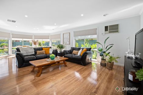 Property photo of 1 Bronte Court Wyndham Vale VIC 3024