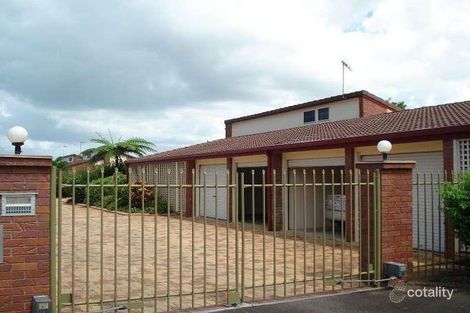 9/15 Thabeban St, Avenell Heights, QLD 4670