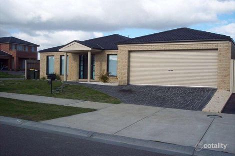 Property photo of 13 Webster Court Carrum Downs VIC 3201