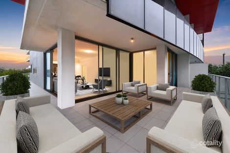 Property photo of 4201/25-31 East Quay Drive Biggera Waters QLD 4216