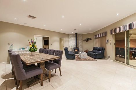 Property photo of 5 Minjah Circuit Carramar WA 6031