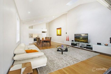 4 Bon Accord Ave, Bondi Junction, NSW 2022