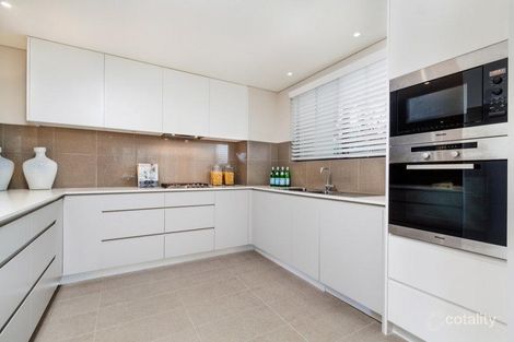 Property photo of 5/1-3 Munderah Street Wahroonga NSW 2076