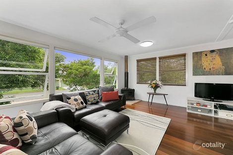 37 Albemarle St, Yeerongpilly, QLD 4105