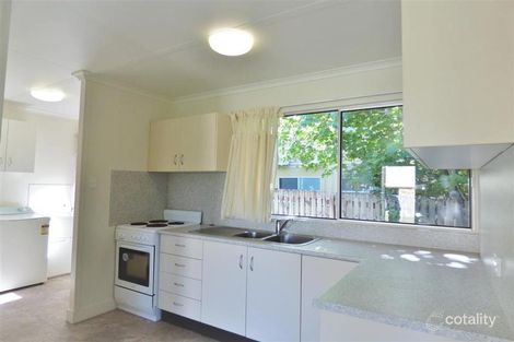 Property photo of 2/17 Balaka Street Cannonvale QLD 4802