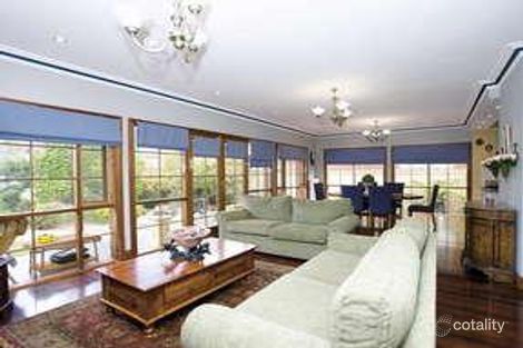 Property photo of 9 Florence Close Reservoir VIC 3073
