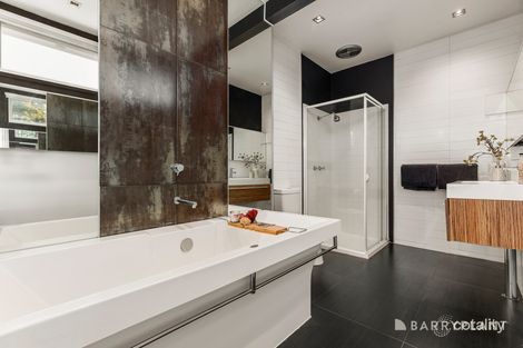 Property photo of 4/11 Hall Mark Road Mordialloc VIC 3195