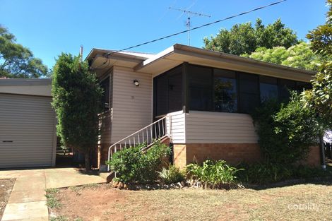 33 Alford St, Mount Lofty, QLD 4350