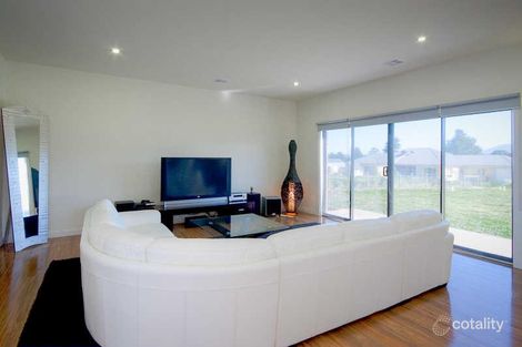Property photo of 11 Charters Avenue Gisborne VIC 3437