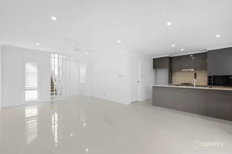 Property photo of 66/2 Bourton Road Merrimac QLD 4226