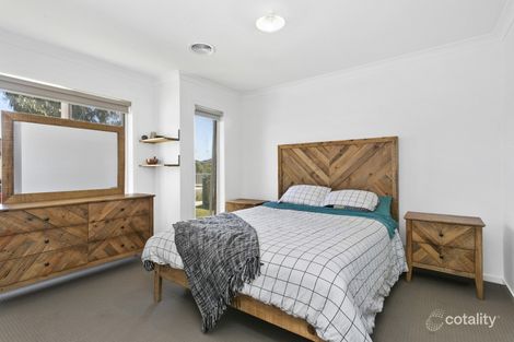 Property photo of 19 Coffee Rock Drive Leopold VIC 3224