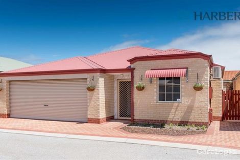 Property photo of 5/93 Cook Avenue Hillarys WA 6025