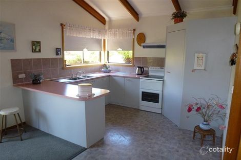 Property photo of 15 Arden Avenue Devonport TAS 7310