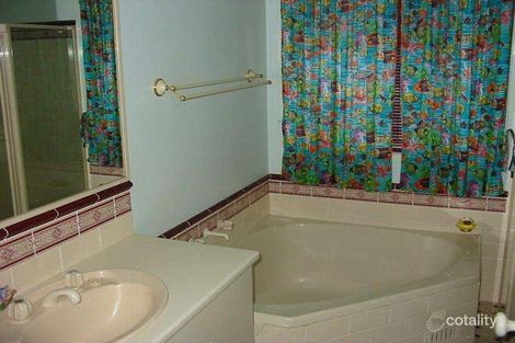 Property photo of 17 Claremont Circuit Glen Alpine NSW 2560