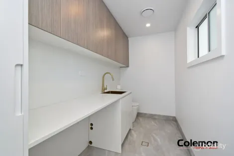 Property photo of 17 Brain Avenue Lurnea NSW 2170