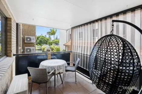 Property photo of 3/4 Broad Street Labrador QLD 4215